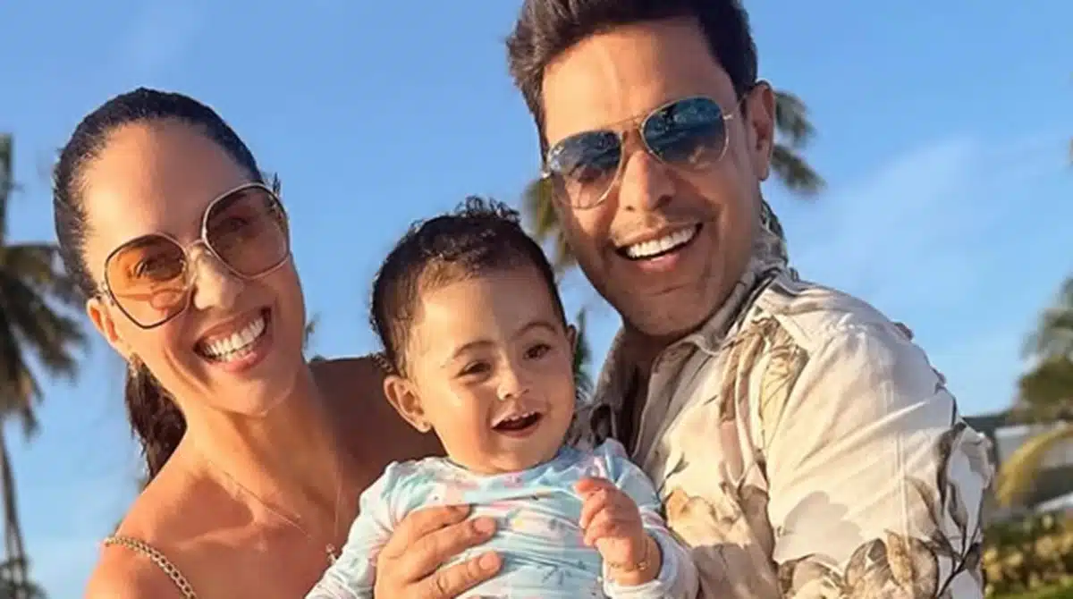 Graciele Lacerda posa com a filha e Zezé me viagem a Suíça e encanta