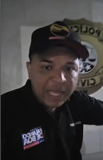 Romarinho respondendo sobre crianças desaparecidas