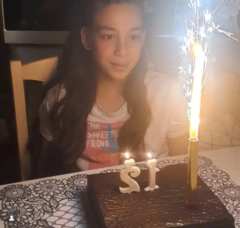 Filha de Gabriella Gaspar comemorando aniversário