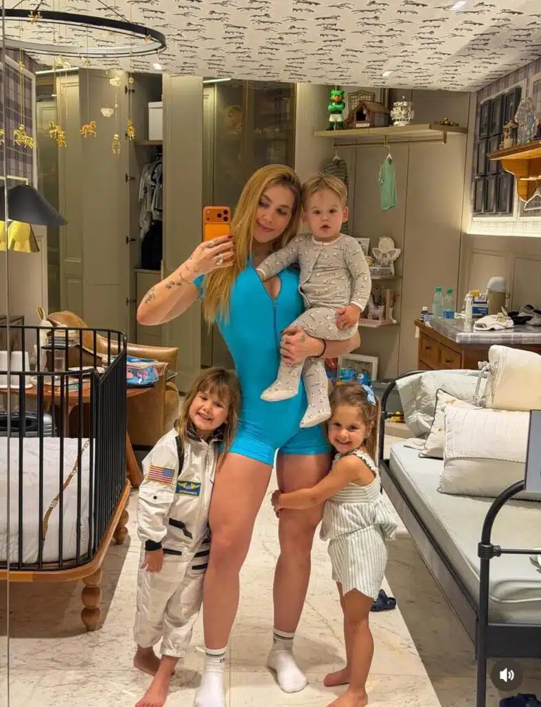 Virgínia Fonseca mostra os filhos prontos para dormir