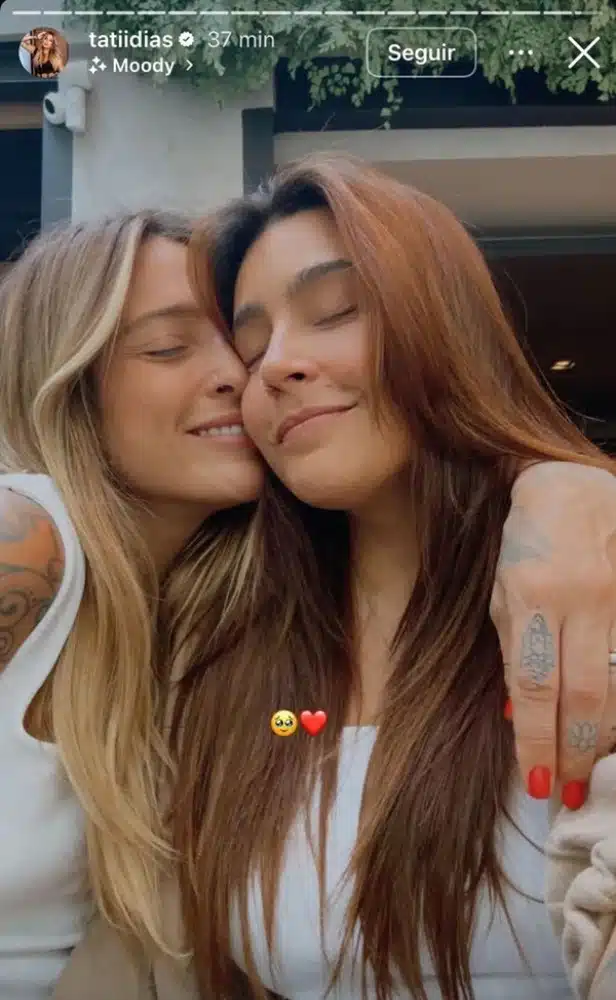 Lauana Prado e Tati Dias anunciam reconciliação e posam juntas