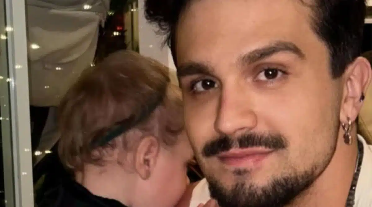 Luan Santana mostra lembrancinhas da festa da filha