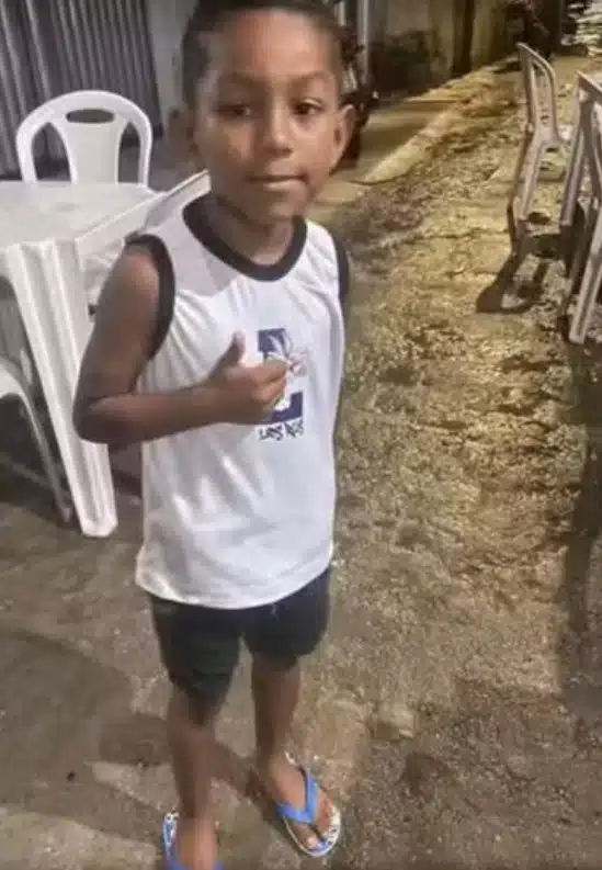Menino que foi achado em mala. / Reprodução Arquivo Pessoal
