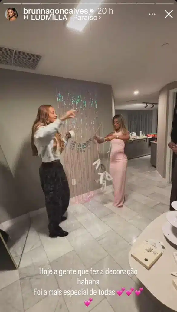 Ludmilla e Brunna Gonçalves decoram a festa da bebê
