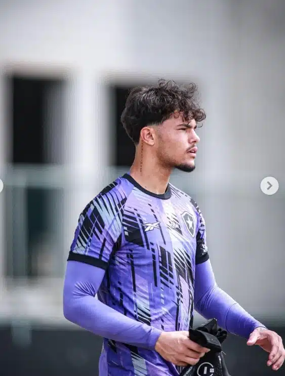 Tia de Bruninho respondeu sobre teste de DNA com o goleiro Bruno