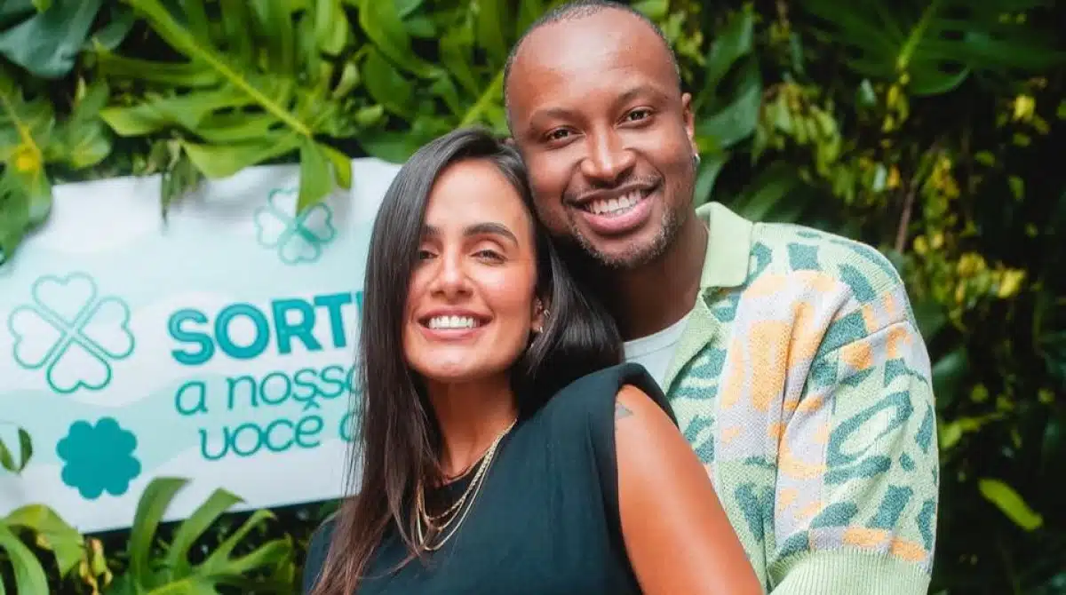 Carol Peixinho surge com seu bebê com Thiaguinho em linda foto