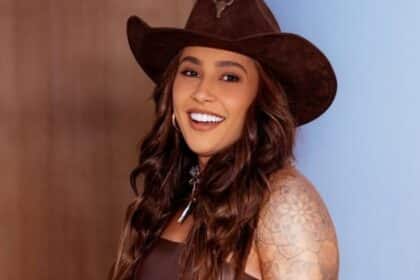 Nos EUA, Lauana Prado faz enxoval do bebê