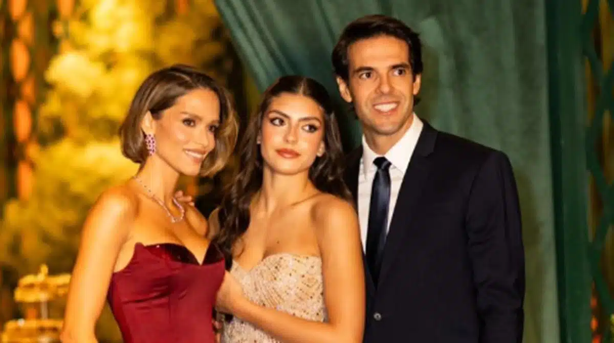 Kaká surge celebra os 15 anos de sua filha com luxuosa festa