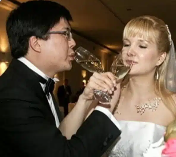 Elize Matsunaga e Marcos no seu casamento
