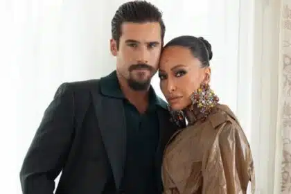 Sabrina Sato mostrou a filha e falou das diferenças com o marido