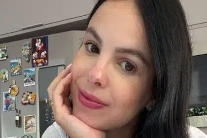 Sthefany Brito fala se seu bebê já nasceu e impressiona ao mostrar foto