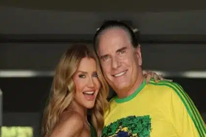 Esposa de Roberto Justus mostra filha fazendo compras com sobrinhos em loja nos EUA e impressiona