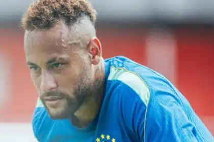 Filho de Neymar empreende na copa e surpreende