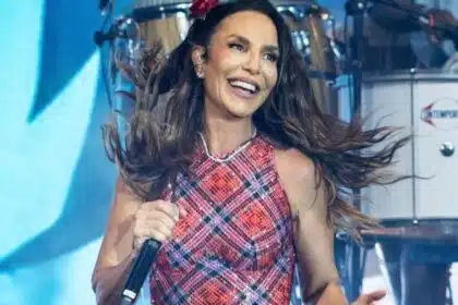 Ivete Sangalo mostra filhas no palco do São João de Petrolina