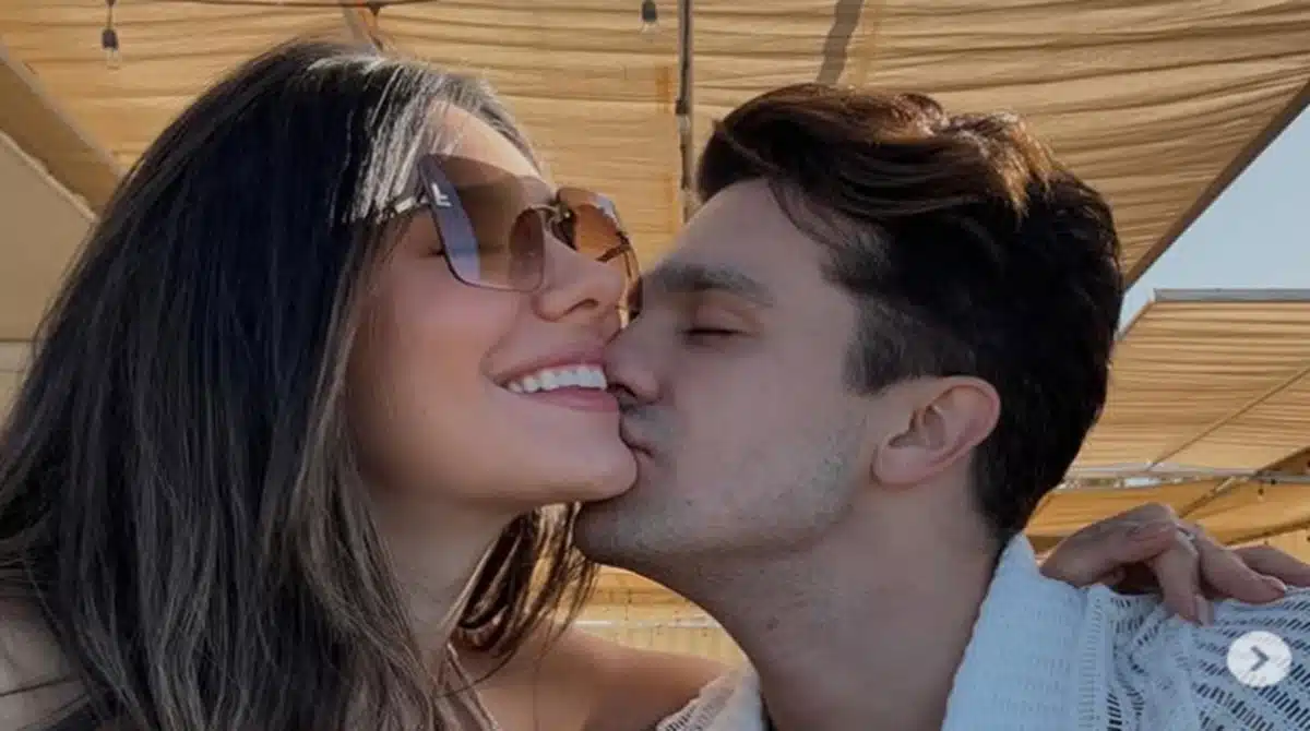 Jade Magalhães encanta ao mostrar filha com Luan Santana na fazenda