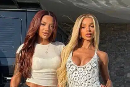 Ludmilla e Brunna Gonçalves posam com a filha no palco na gravação de seu DVD