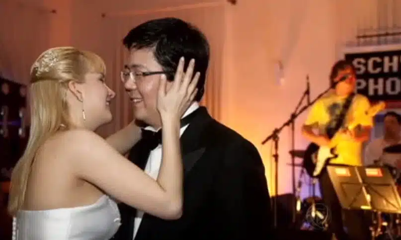 Elize Matsunaga com Marcos no casamento
