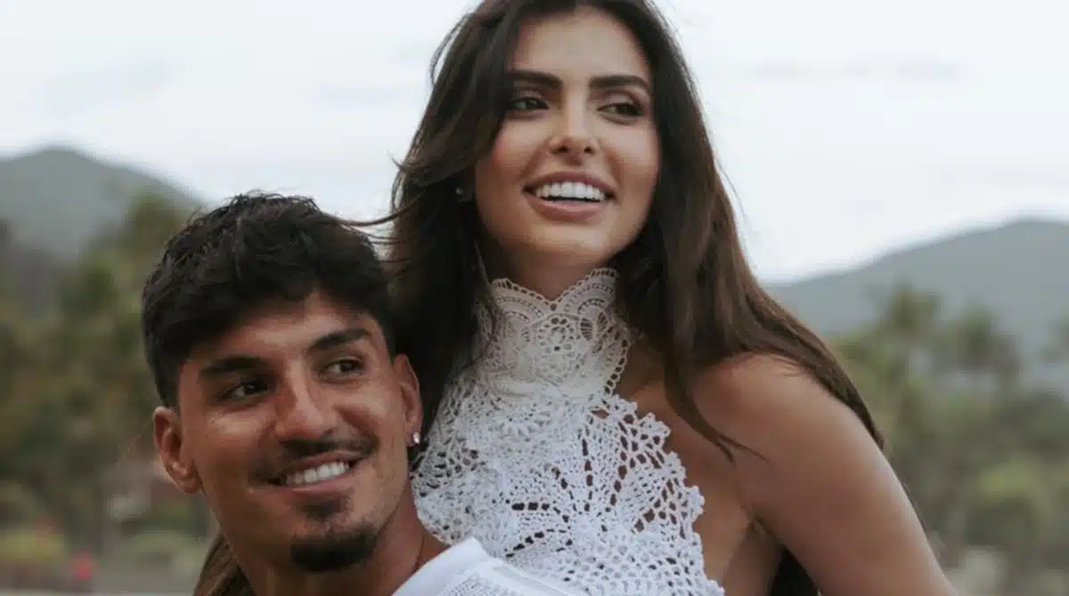 Gabriel Medina e Isabella Arantes serão pais