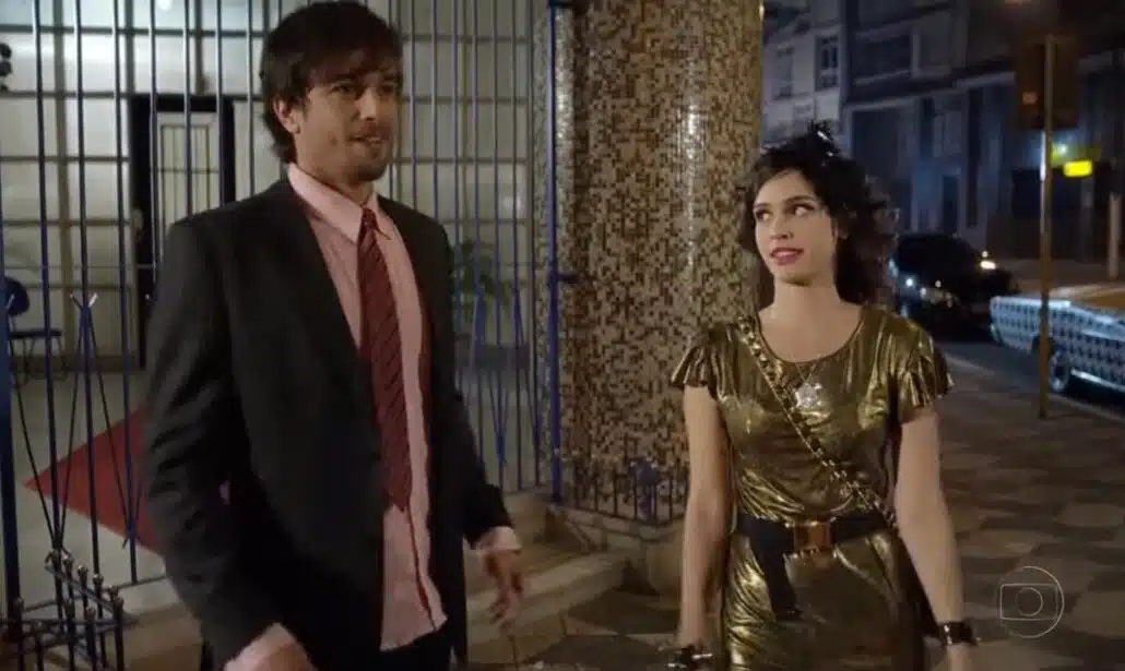 Ator Marco Furlan na série "Aline"