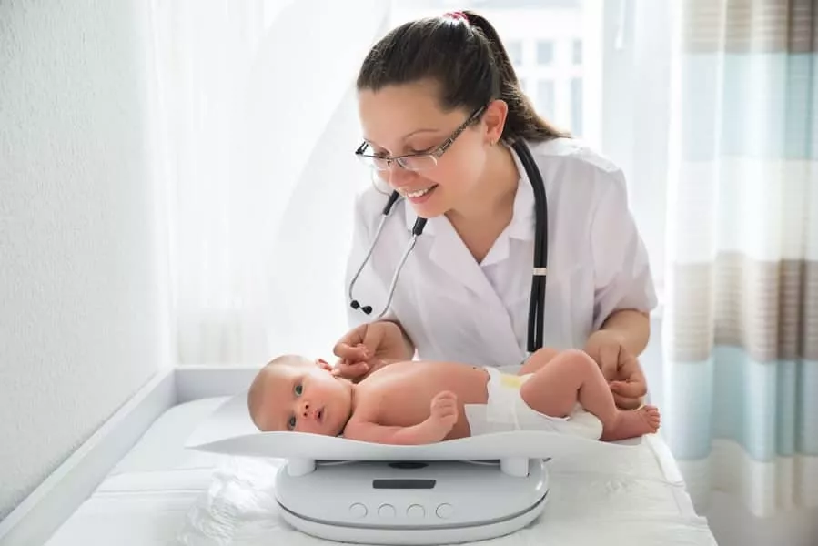 Saiba como escolher o pediatra para seu bebê 