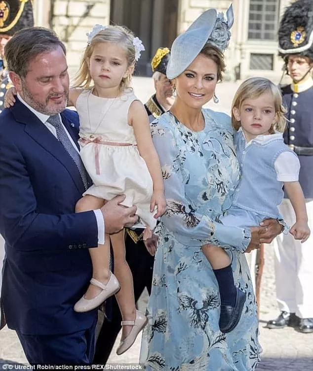 Imagem do marido e dos outros dois filhos da Princesa Madeliene