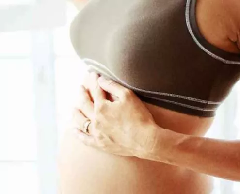 Entenda por que a diarreia na gravidez é comum