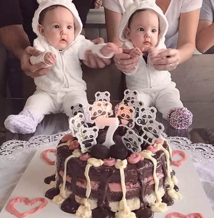 Eliana mostrou estas bebês gêmeas que sofrem com doença rara