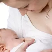 Veja dicas para a alimentação do bebê