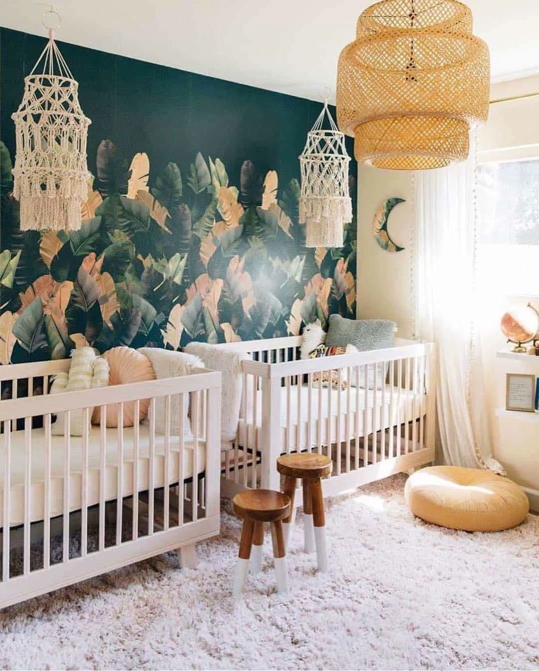 Lindo quarto de bebê para gêmeos