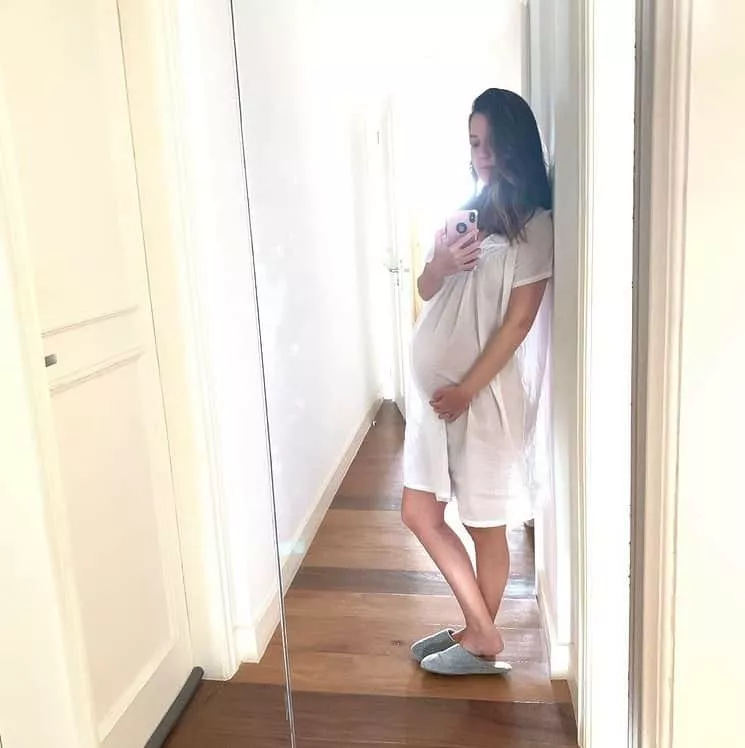 Nathalia Dill aos nove meses de gravidez