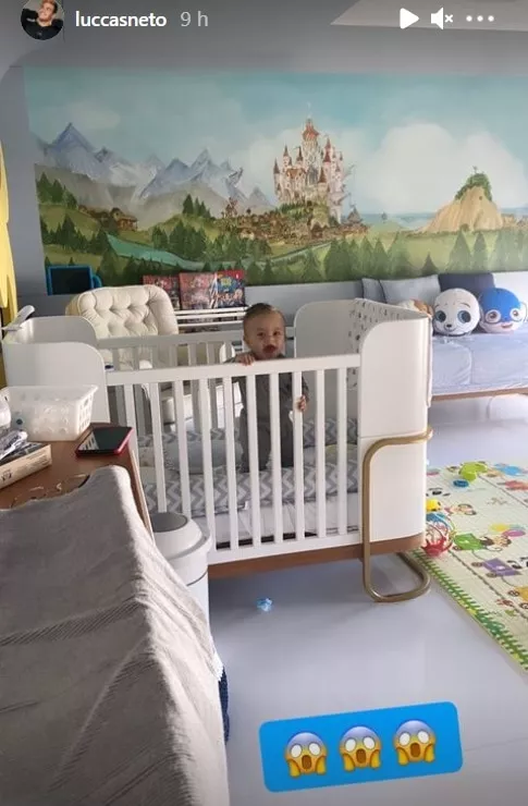 Bebê de Luccas Neto no seu quarto encantador