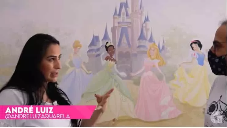 O tema do quartinho da Yarin são as princesas da Disney, quem escolheu foi Fabíola Gadelha