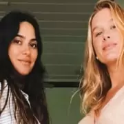 Thaila Ayala e Fiorella Mattheis exibem seus barrigões de grávida e impressionam