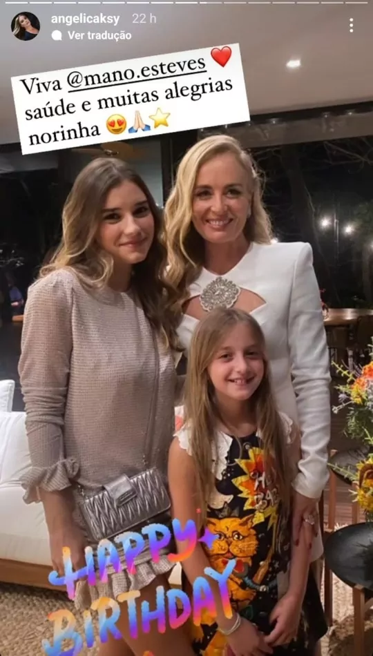 A apresentadora Angélica com a filha e a namorada do primogênito