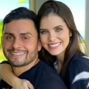Mano Walter e Débora Silva comemoram os 5 meses da caçulinha e encantam