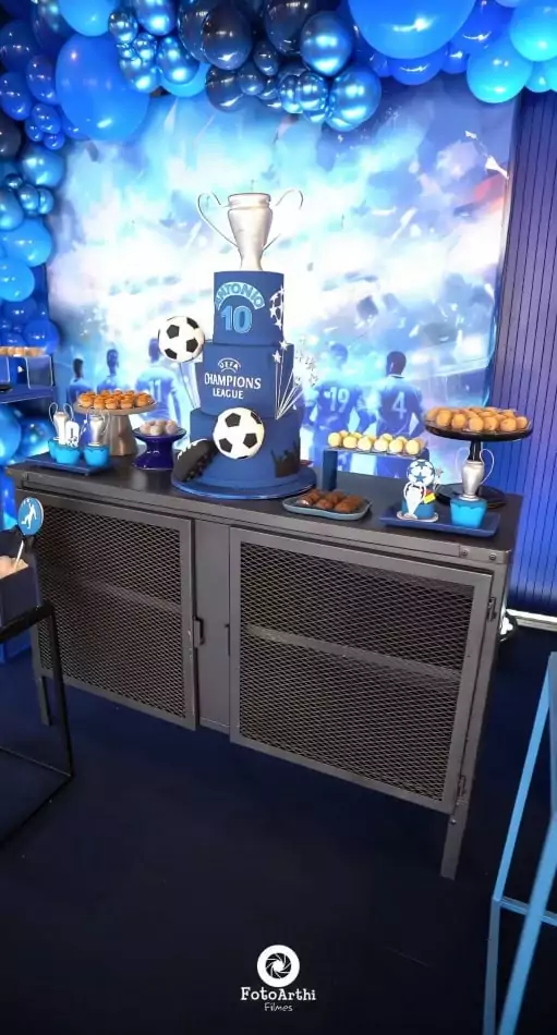 A decoração do aniversário de 10 anos do filho de Juliana Paes