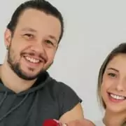 Bruno do KLB e Maria Luiza exibem mala de maternidade e revelam se bebê nasceu