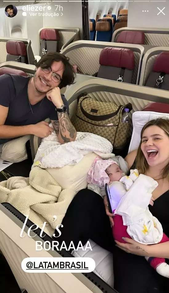Lua, bebê de Viih Tube e Eliezer, no avião em sua 1ª viagem internacional 