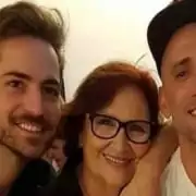 Viúvo de Paulo Gustavo mostra seus filhos e dona Déa Lúcia, mãe do humorista se declara