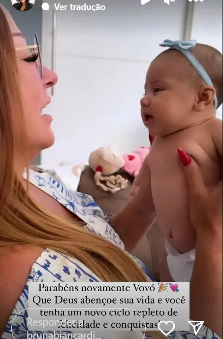 Mãe de Neymar Jr com a bebê Mavie