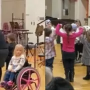 Professora excluiu menina cadeirante de apresentação