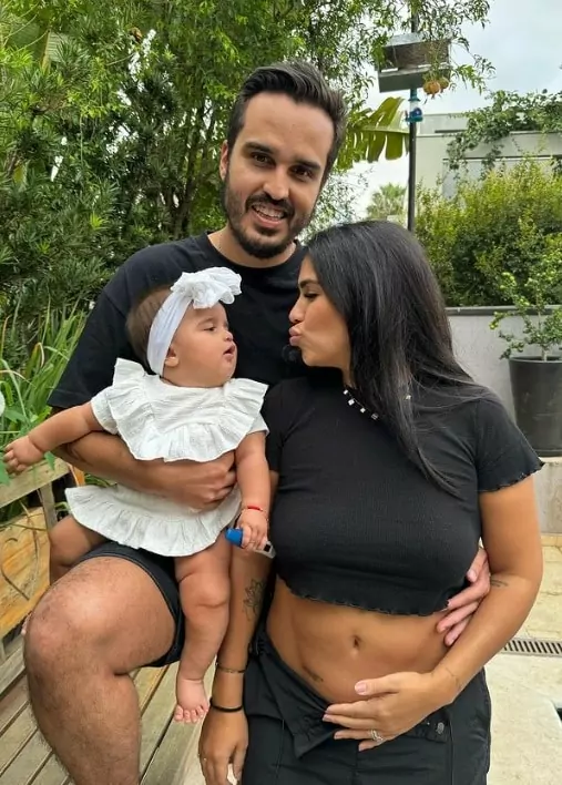 Madrinha da filha de Neymar Jr está grávida mais uma vez