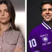 Carol Celico, ex de Kaká, surge com os filhos e diz que eles vão se separar