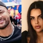 Neymar exibiu o rosto de sua filha com Amanda Kimberlly