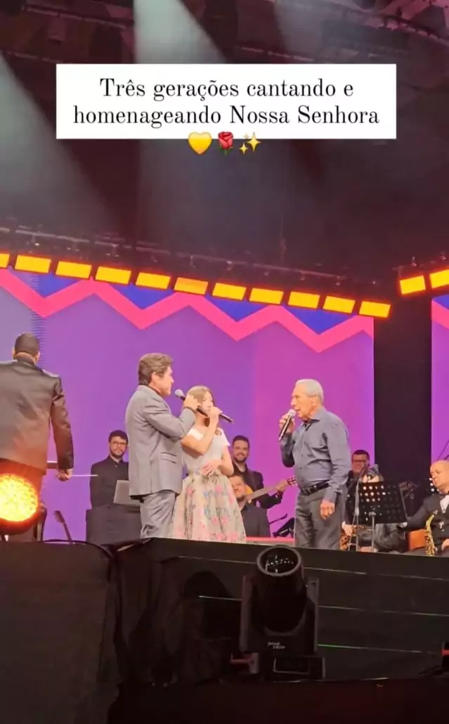 Daniel se apresenta com a filha e seu pai