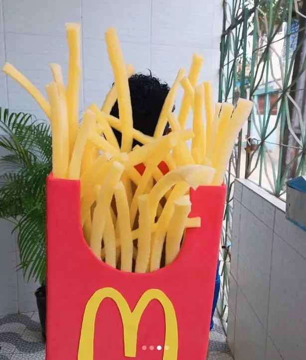 Mochila maluca de batata frita para se inspirar