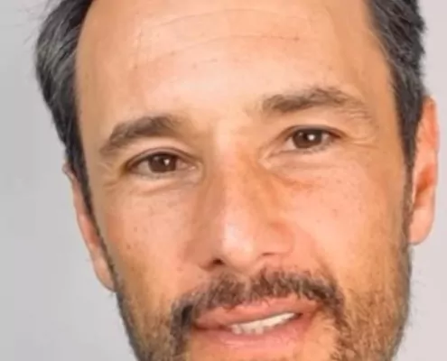 Filhas de Rodrigo Santoro fazem rara aparição juntas