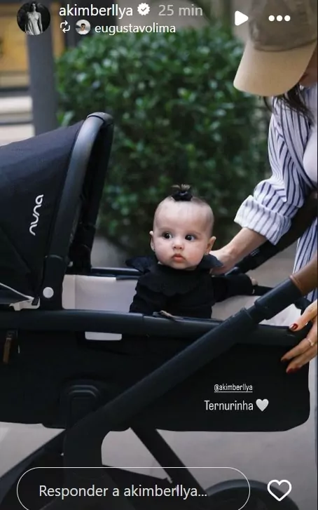 Bebê de Amanda Kimberly e Neymar na estreia como modelo