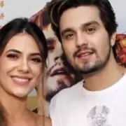 Luan Santana e Jade Magalhães deram dica do nome da bebê